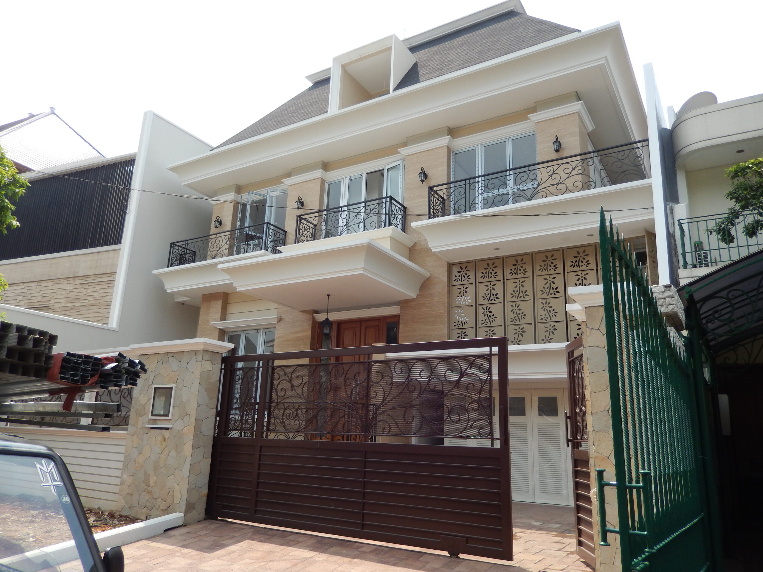 plafon rumah minimalis pondok indah